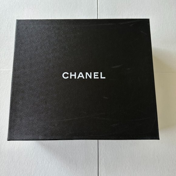 Chanel Shoe Box (Empty) - Picture 1 of 8